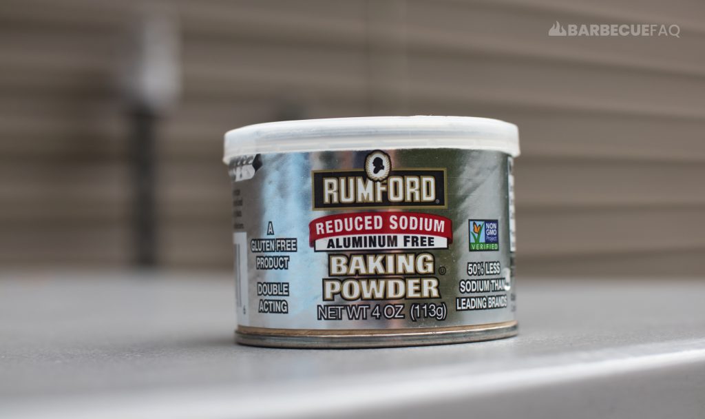 container of rumford baking powder