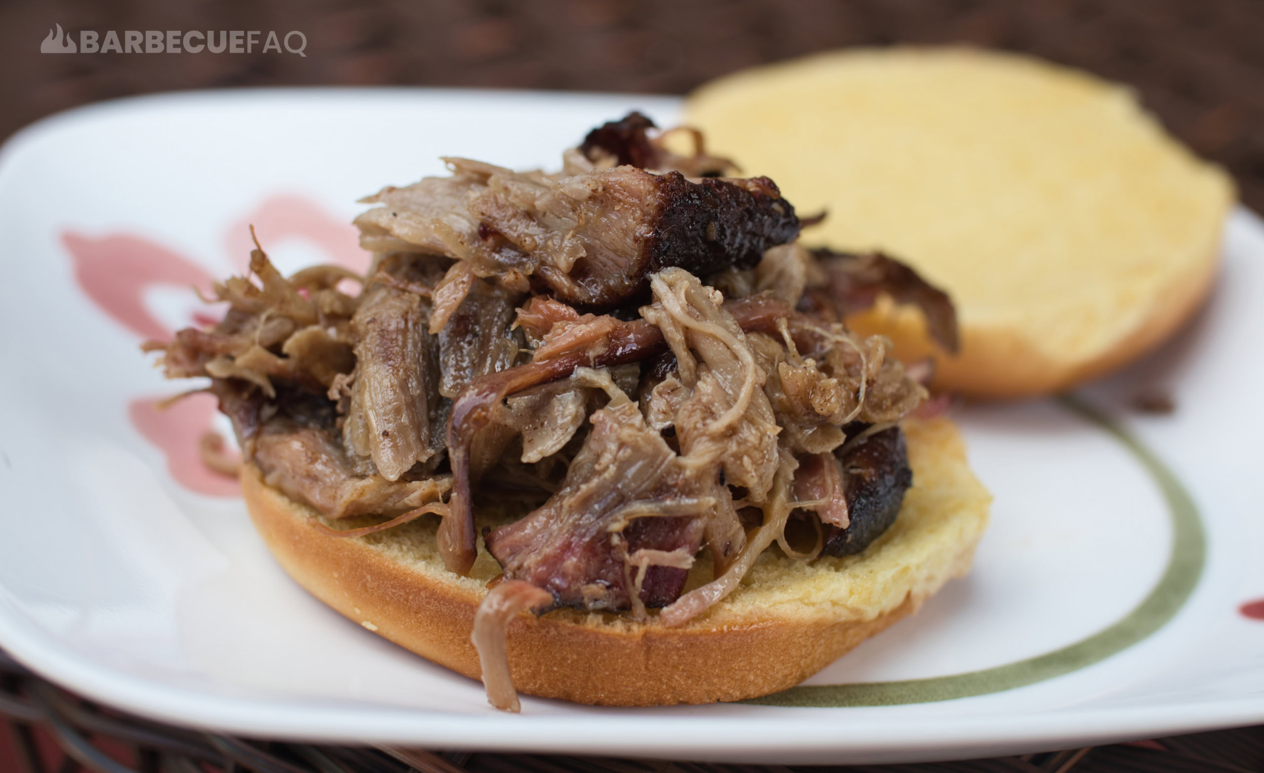 5 Best Buns For Pulled Pork Sandwiches Buying And Testing Them All 