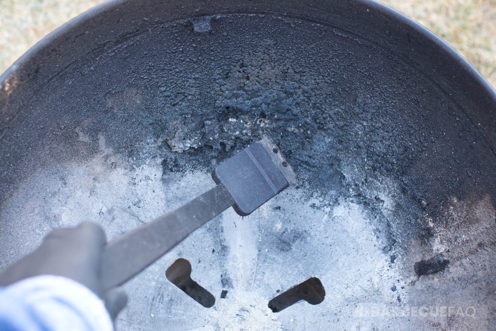 cleaning grill bowl