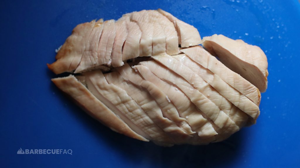 how to cut chicken breast against the grain        
        <figure class=